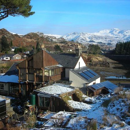 ブライナイ・フェスティニオグ Bryn Elltyd Eco Houseゲストハウス エクステリア 写真