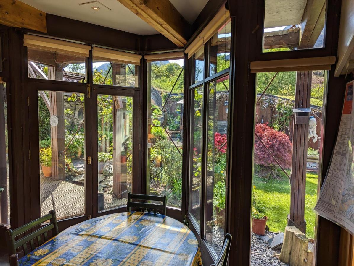 ブライナイ・フェスティニオグ Bryn Elltyd Eco Houseゲストハウス エクステリア 写真