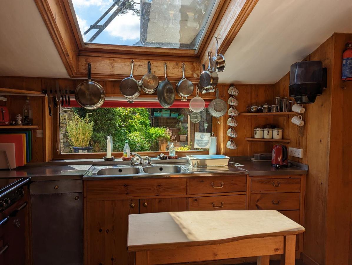 ブライナイ・フェスティニオグ Bryn Elltyd Eco Houseゲストハウス エクステリア 写真
